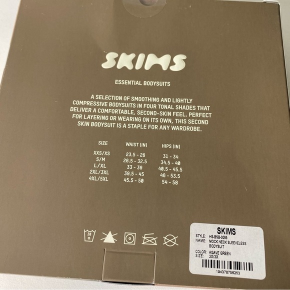 Skims Essential Mock neck sleeveless bodysuit size 2X/3X NEW - Picture 8 of 10